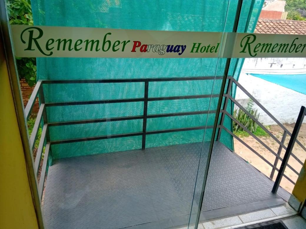 Remember Py Otel Luque Dış mekan fotoğraf